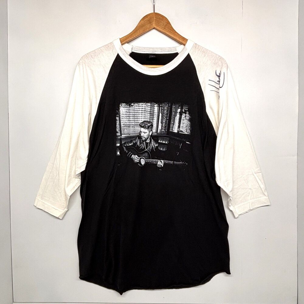 Chris Lane Autographed Raglan 3/4 Sleeve T Shirt Black and White Women's Med